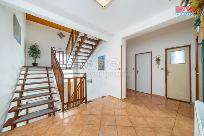 Prodej rodinného domu, Lanškroun - Dolní Třešňovec, 290 m2