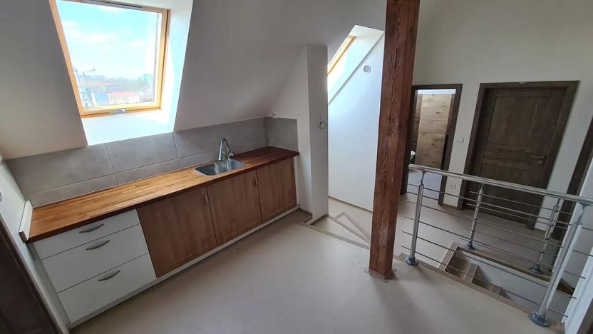 Pronájem kanceláře, Milovice, ČSA, 12 m2