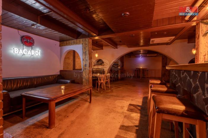 Prodej restaurace, Karlovy Vary, Jaltská, 255 m2