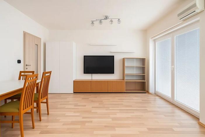 Pronájem bytu 2+kk, Popůvky, Rosická, 51 m2