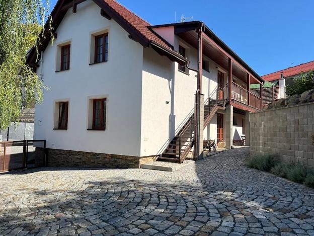 Pronájem bytu 2+kk, Velké Popovice, 50 m2