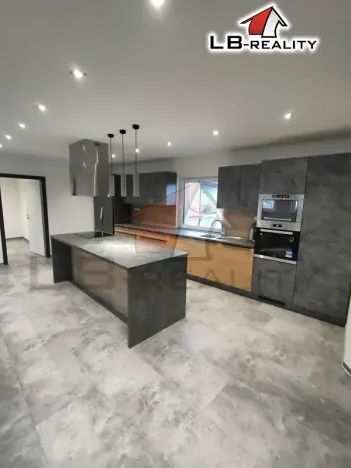 Pronájem bytu 3+kk, Kolín, Politických vězňů, 110 m2