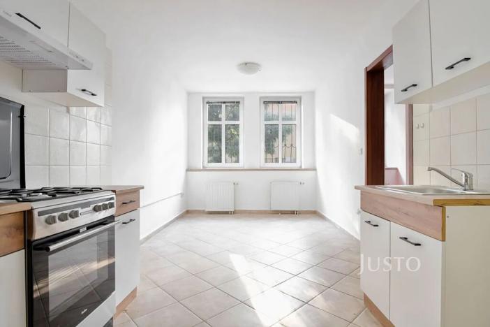 Prodej činžovního domu, Ústí nad Labem, Králova výšina, 300 m2