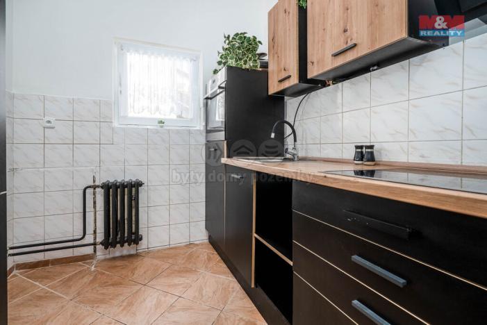 Prodej rodinného domu, Praha - Kyje, Osická, 230 m2