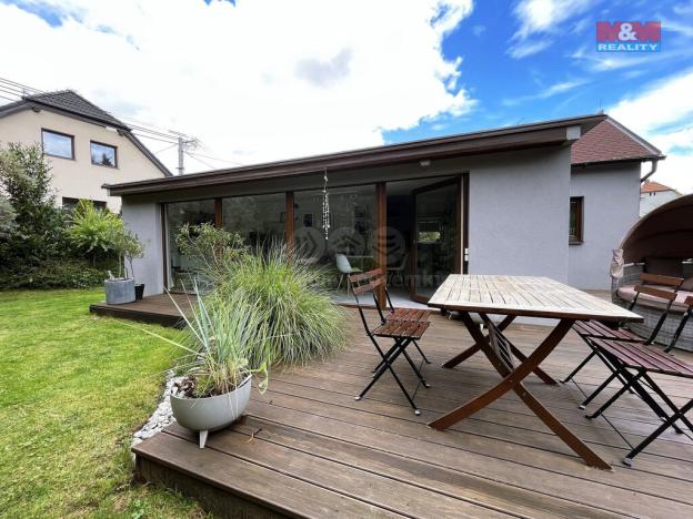 Prodej rodinného domu, Panenské Břežany, Strmá, 73 m2