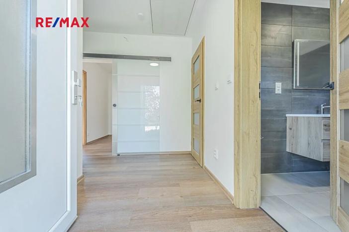 Pronájem rodinného domu, Stochov, Krátká, 88 m2