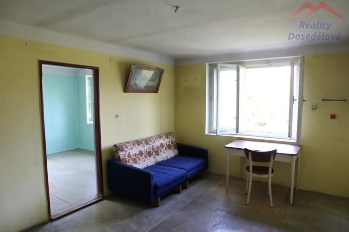 Prodej rodinného domu, Daleké Dušníky, 256 m2