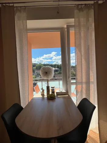 Prodej bytu 2+kk, Karlovy Vary, Spálená, 50 m2