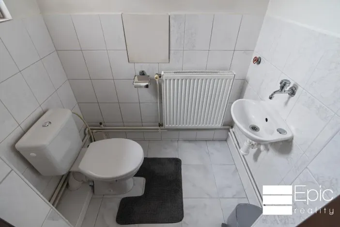 Prodej rodinného domu, Tišice, Okružní, 530 m2