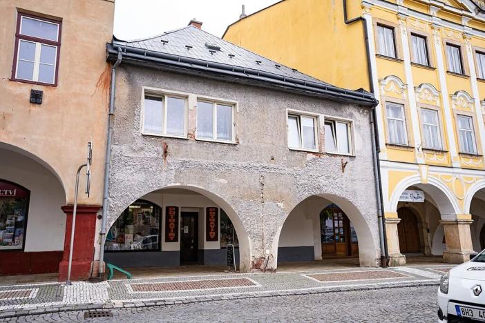 Prodej rodinného domu, Hostinné, Náměstí, 508 m2