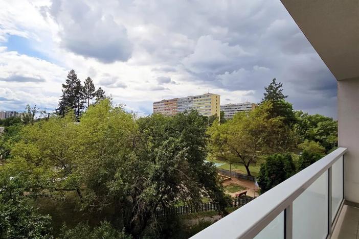 Prodej bytu 3+1, Praha - Lhotka, Novodvorská, 71 m2