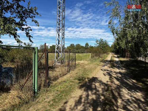 Prodej zahrady, Šlapanice, Hřbitovní, 703 m2