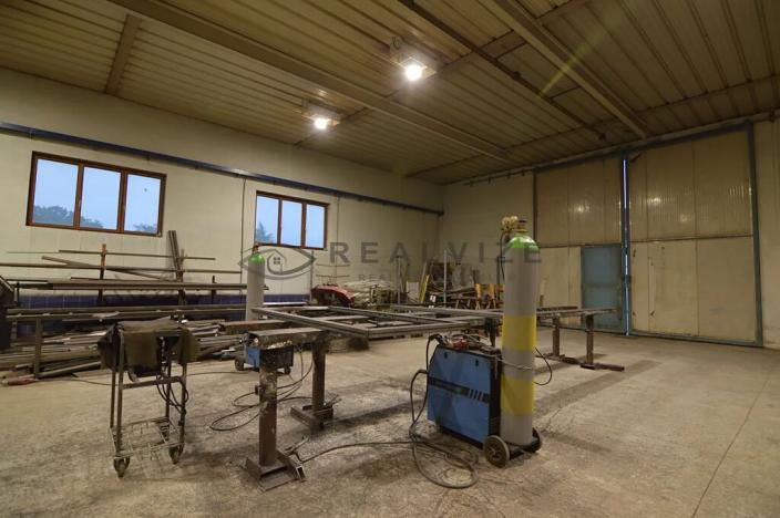 Pronájem výrobních prostor, Homole, 1000 m2