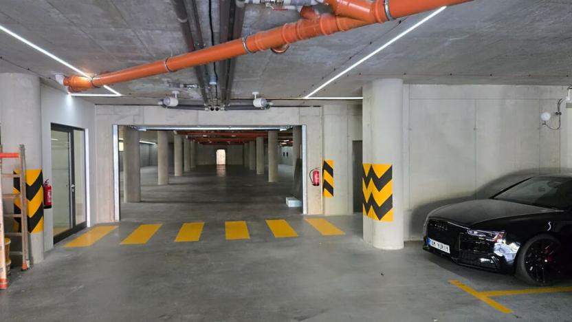 Pronájem skladu, Praha - Hlubočepy, K Barrandovu, 365 m2