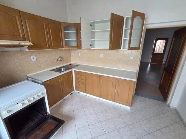 Pronájem bytu 4+1, Žďár nad Sázavou, Havlíčkovo nám., 135 m2