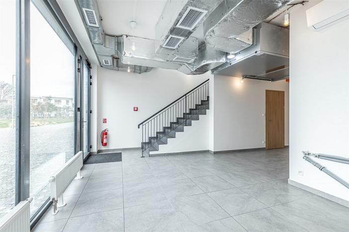 Prodej obchodního prostoru, Praha, U Pergamenky, 108 m2