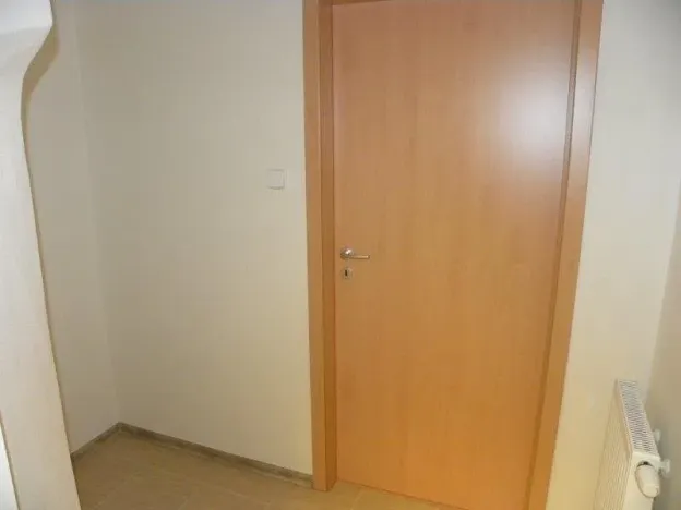 Pronájem bytu 1+kk, Jihlava, Komenského, 28 m2