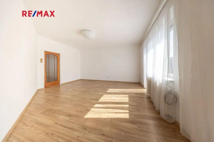 Pronájem bytu 3+1, Praha - Podolí, Jeremenkova, 80 m2