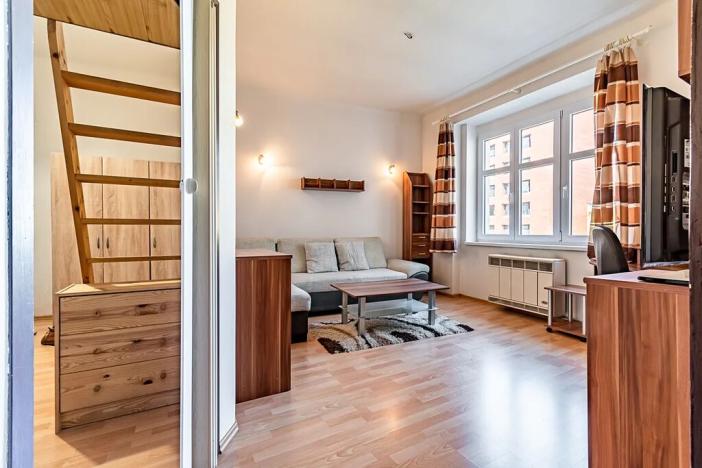 Pronájem bytu 2+1, Praha - Holešovice, Přístavní, 40 m2
