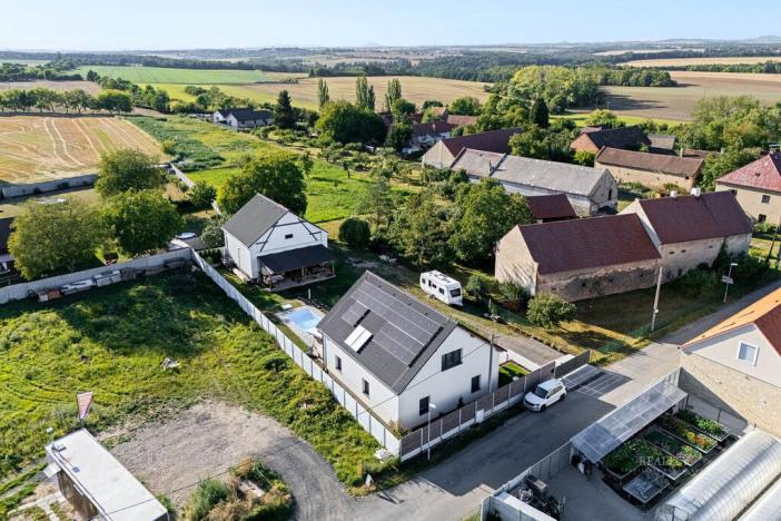 Prodej rodinného domu, Mělnické Vtelno - Radouň, Chorušická, 221 m2