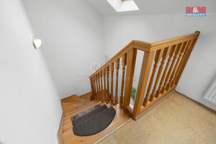 Prodej rodinného domu, Záryby, 200 m2