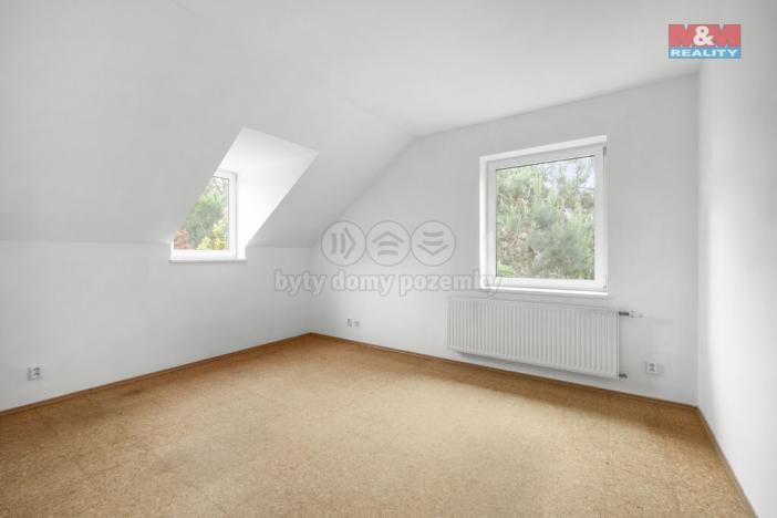 Prodej rodinného domu, Záryby, 200 m2