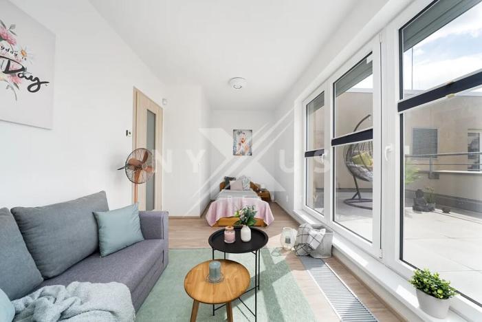 Prodej bytu 4+kk, Praha - Horní Měcholupy, Mantovská, 102 m2