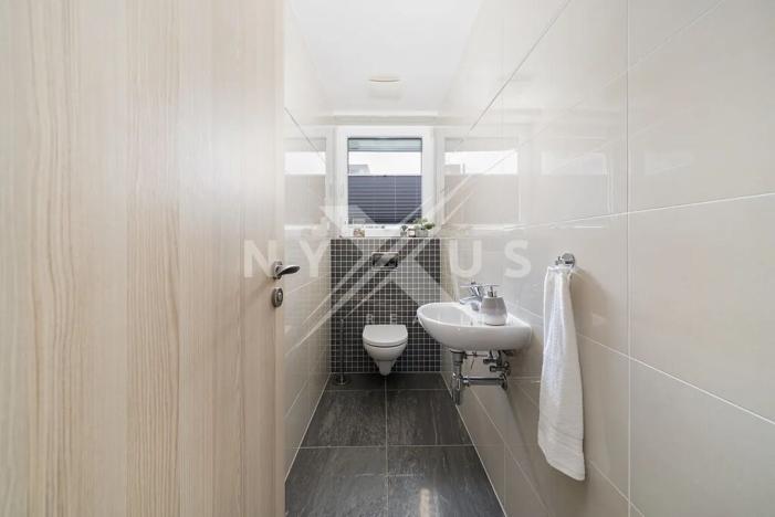 Prodej bytu 4+kk, Praha - Horní Měcholupy, Mantovská, 102 m2