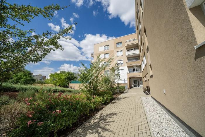 Prodej bytu 4+kk, Praha - Horní Měcholupy, Mantovská, 102 m2