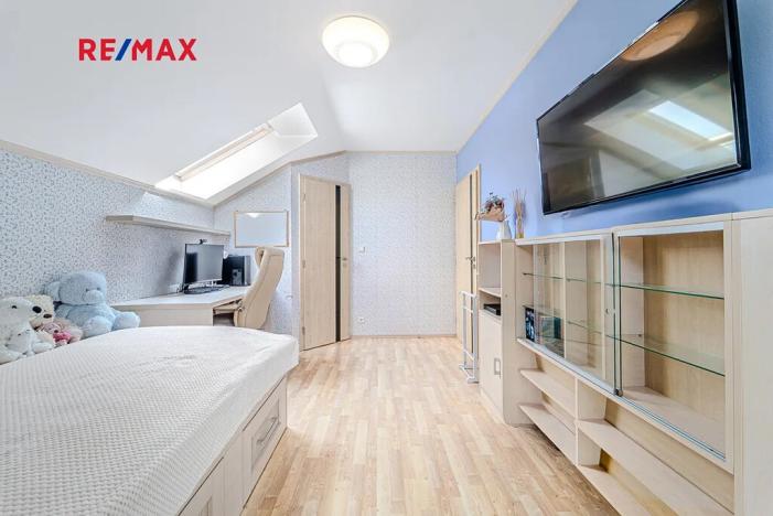 Prodej rodinného domu, Bašť, Mratínská, 199 m2