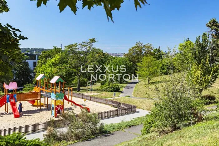 Prodej bytu 2+kk, Praha - Libeň, Zenklova, 54 m2