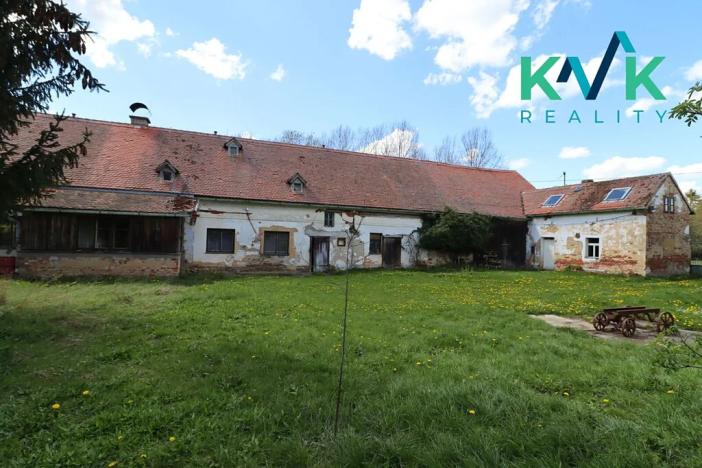 Prodej zemědělského objektu, Toužim, 810 m2