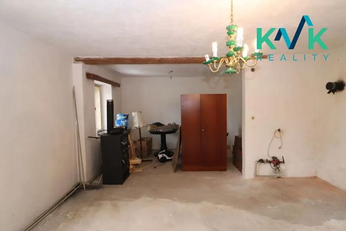 Prodej zemědělského objektu, Toužim, 810 m2