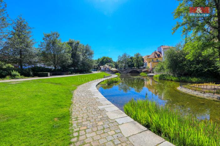 Prodej bytu 1+kk, Plzeň - Vnitřní Město, Veleslavínova, 59 m2