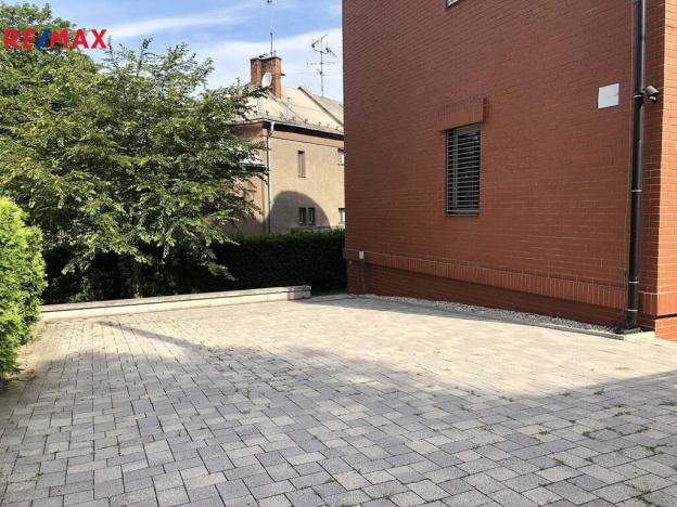 Pronájem bytu 2+kk, Ostrava - Mariánské Hory, Josefa Šavla, 63 m2