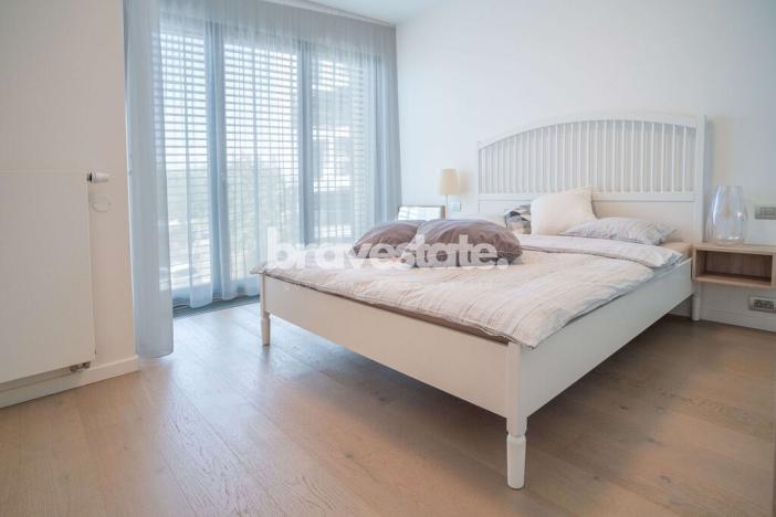 Prodej bytu 2+kk, Praha - Libeň, Menclova, 65 m2