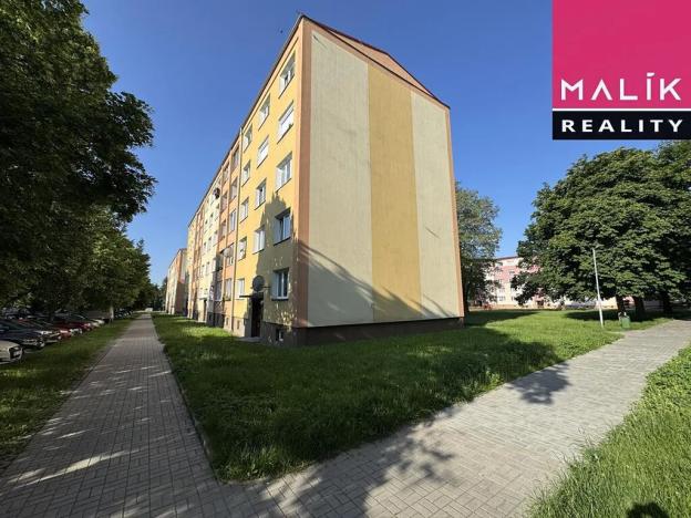Prodej bytu 3+1, Ostrov, Masarykova, 70 m2