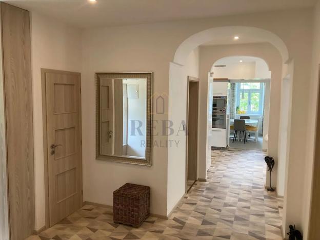 Pronájem bytu 5+kk, Liberec, Chelčického, 120 m2