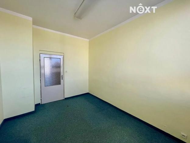 Pronájem kanceláře, Tábor, Skálova, 700 m2