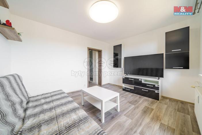 Prodej bytu 3+1, Nová Role, Nádražní, 58 m2