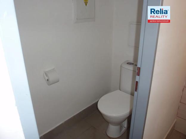 Pronájem obchodního prostoru, Liberec, Slavíčkova, 140 m2