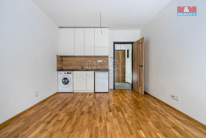 Prodej bytu 1+kk, Praha - Třebonice, U Zličína, 21 m2