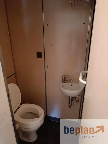 Prodej bytu 2+1, Karlovy Vary, Východní, 60 m2