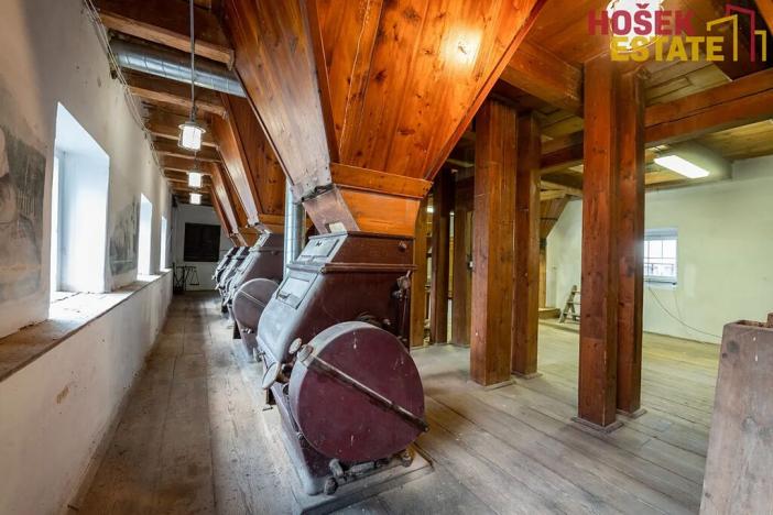 Prodej zemědělské usedlosti, Dlouhá Třebová, Na Rybníku, 270 m2