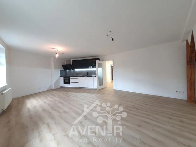 Prodej bytu 2+kk, Jablonec nad Nisou, Anenské náměstí, 68 m2