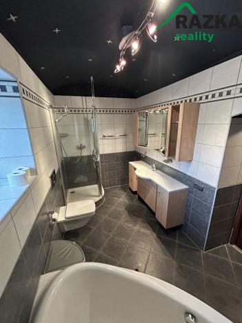 Prodej rodinného domu, Chodský Újezd, 400 m2