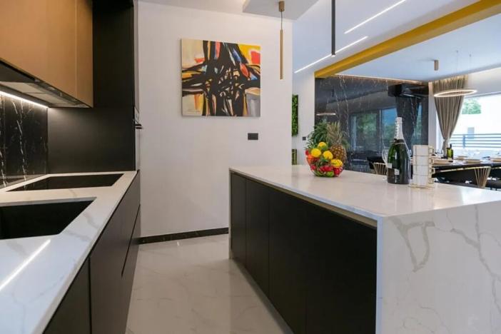 Prodej vily, Zagvozd, Chorvatsko, 295 m2