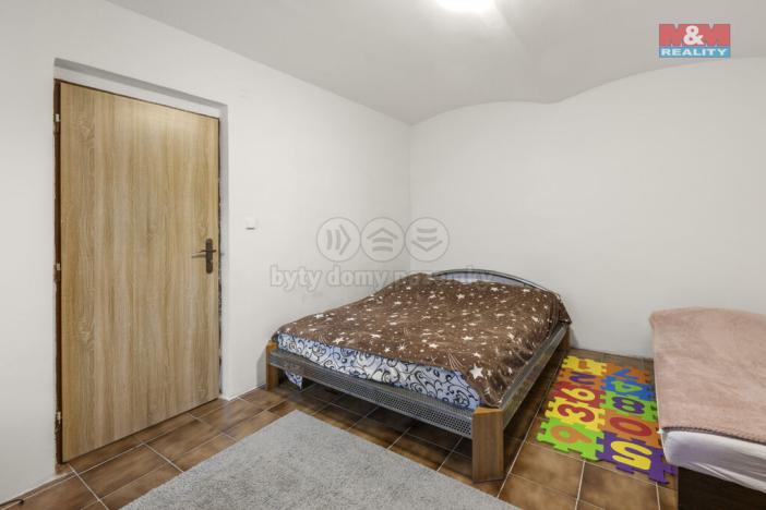 Prodej rodinného domu, Chroustovice, náměstí Josefa Haška, 185 m2