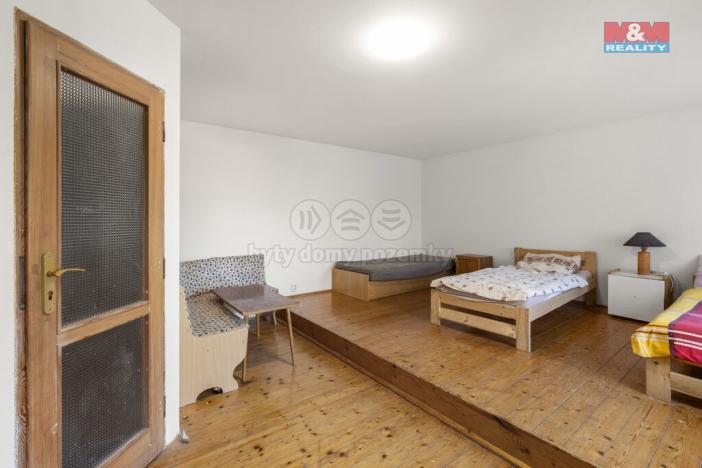 Prodej rodinného domu, Chroustovice, náměstí Josefa Haška, 185 m2