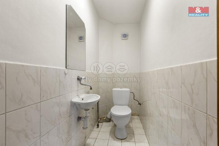 Prodej rodinného domu, Chroustovice, náměstí Josefa Haška, 185 m2